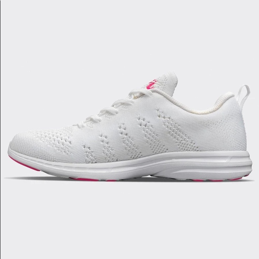 APL TechLoom Pro Sneakers